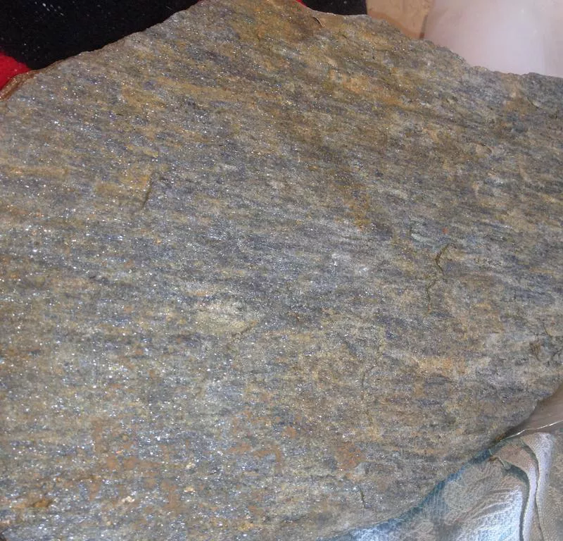 Натуральный камень - Плитняк златолит